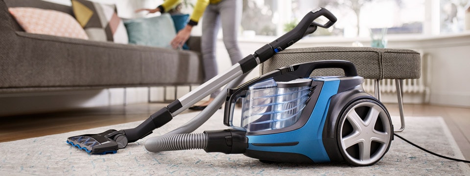 Bagless vacuum cleaner