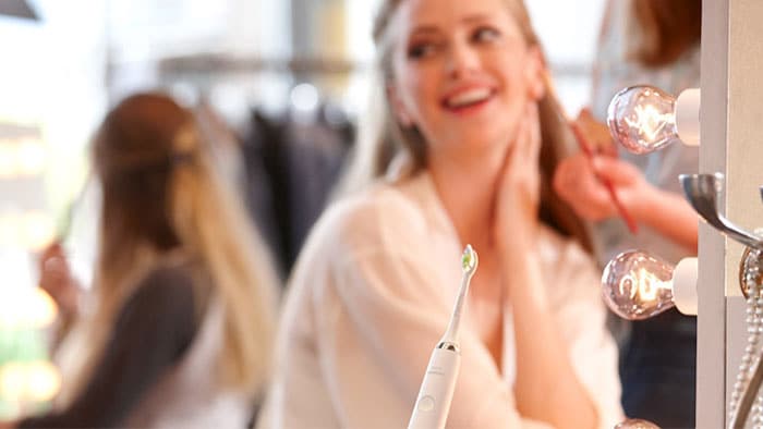 What Can You Eat Before and After Brushing Your Teeth