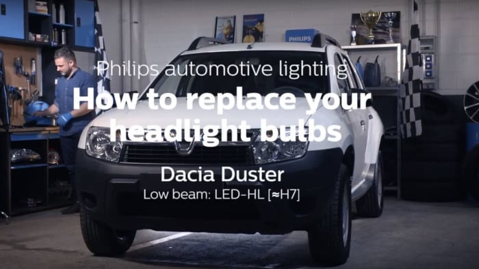 How to replace Dacia Duster headlight bulbs