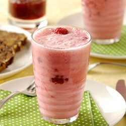 Raspberry Buttermilk Smoothie | Philips Chef Recipes