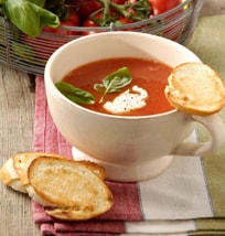 Classic Tomato Soup with Garlic Bread | Philips Chef Recipes