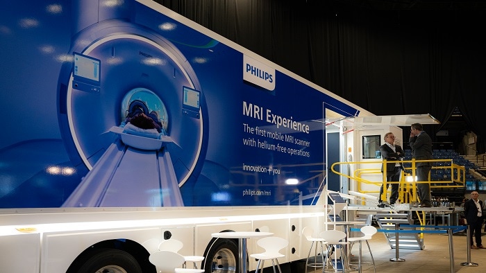 The outside of the mobile MR truck